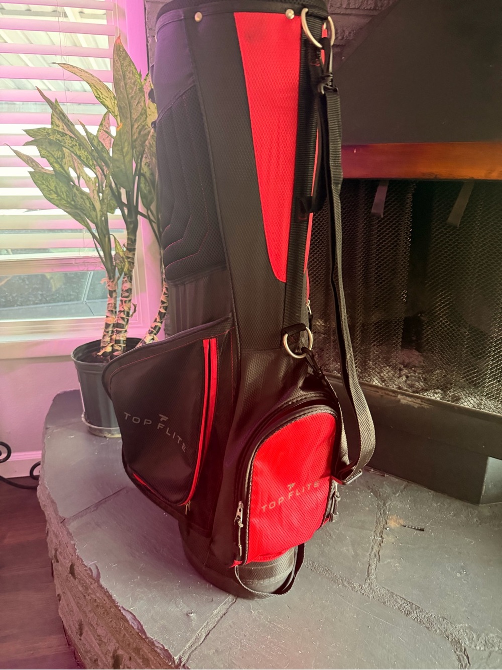 Top Flite Men's Black and Red Duffel-Style Golf Carry Bag